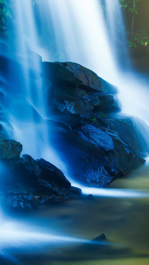 Refreshing Waterfall screenshot
