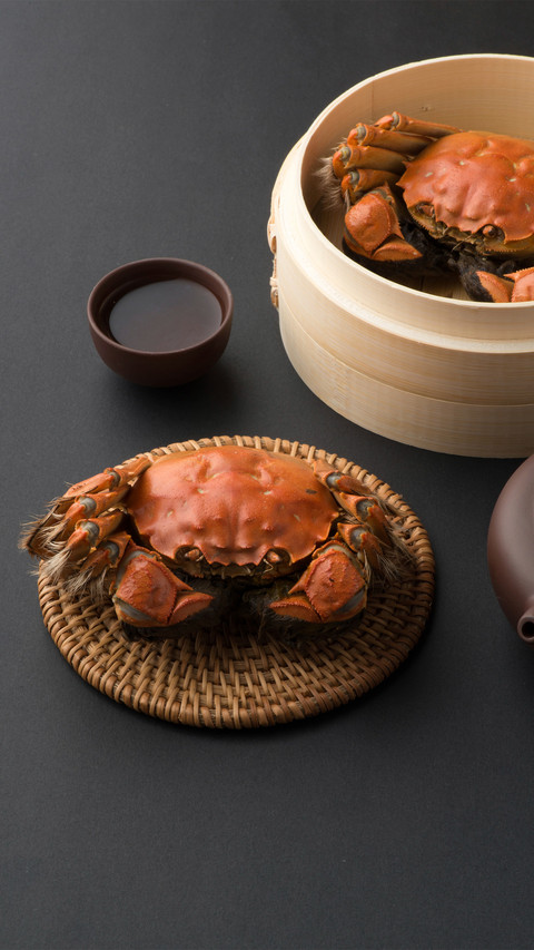 Steaming crabs like this makes them fresher and more screenshot