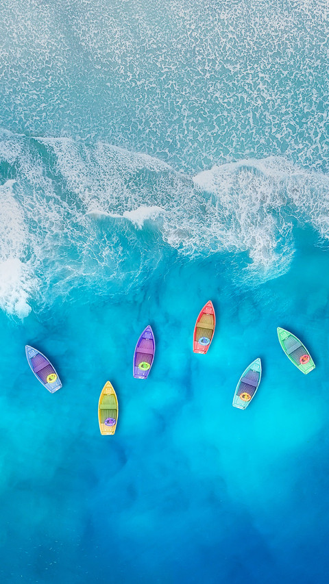 Some Boats Floating on The Blue Sea screenshot