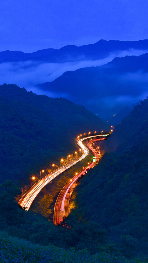 Blue Tune Valley Night View and Highway Car Light screenshot
