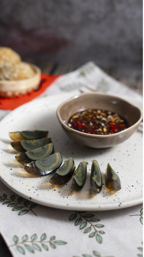 Is Eating Century egg Harmful to Your Body 3 screenshot