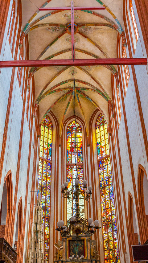 Magnificent church screenshot