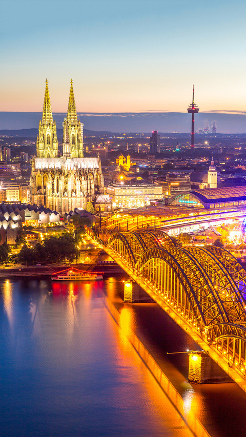 Aerial Cologne Cathedral and Hohenzollern Bridge, Germany screenshot