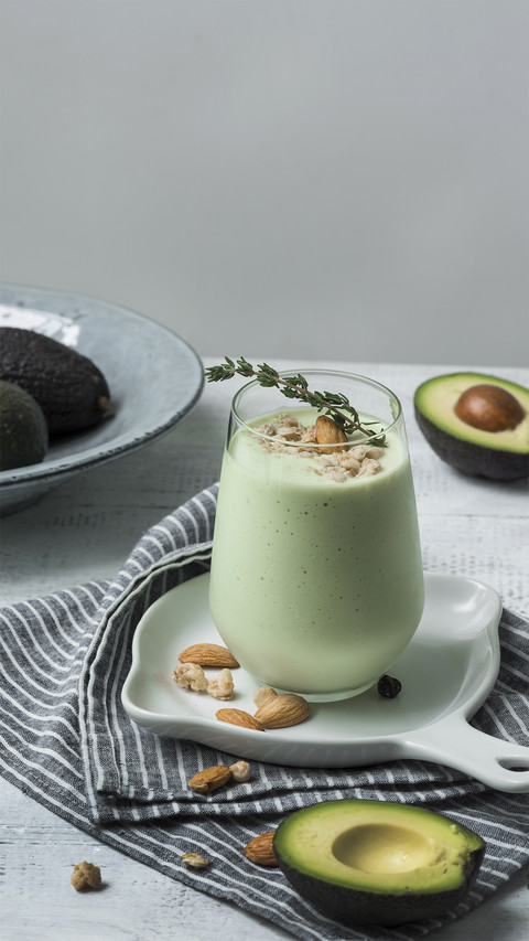 Fruit Juice Sprinkled With Nuts screenshot