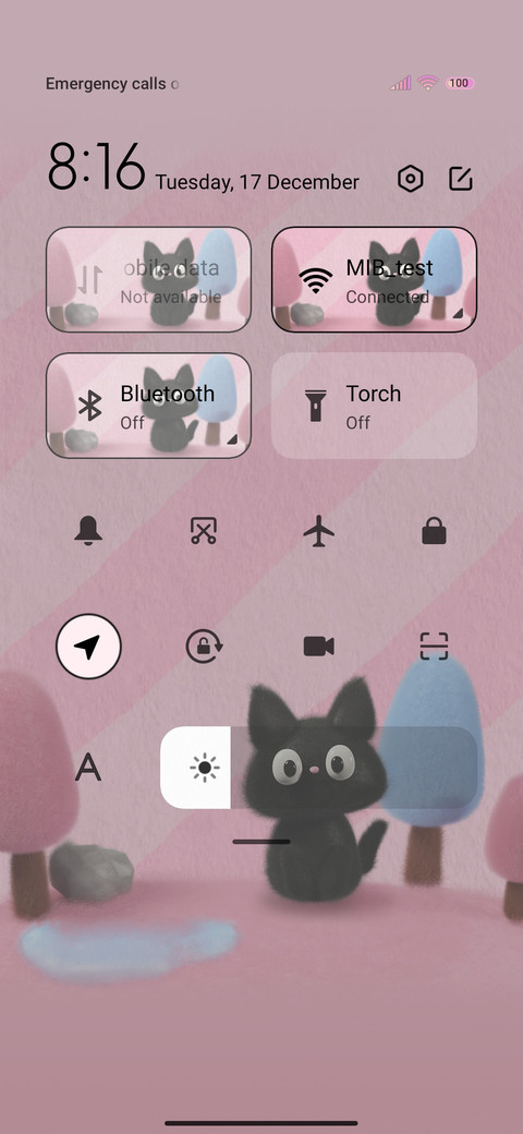 Plush kitten screenshot