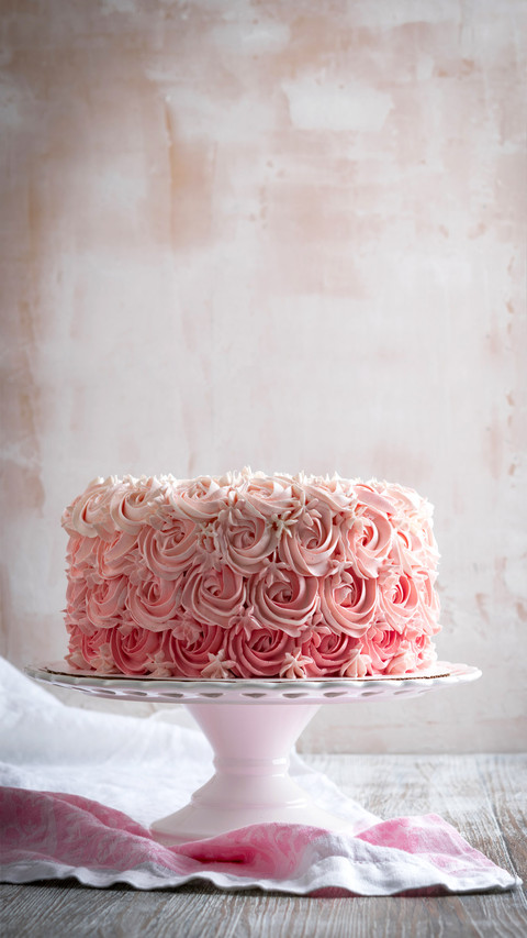 Pink Ombre Rosette Cake screenshot
