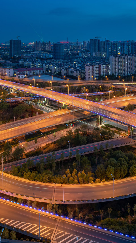 Night view of overpass 89 screenshot
