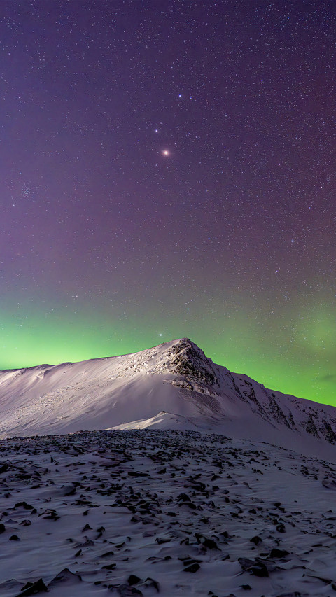 Polar night snow mountain aurora 2 screenshot