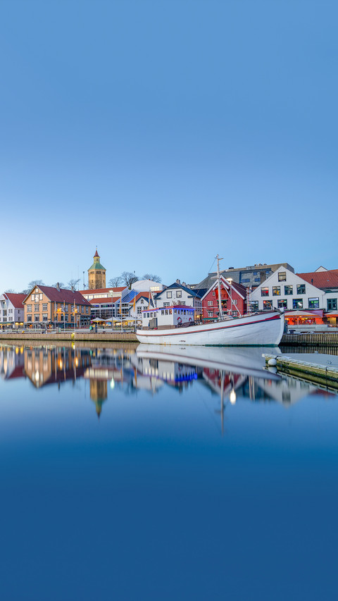 The center of Stavanger, a city in Norway screenshot