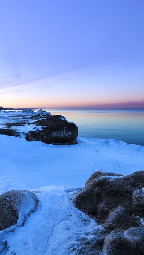 Evanston shoreline at sunset screenshot