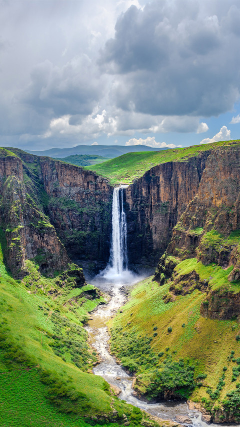 Maletsunyane Falls in Lesotho Africa screenshot