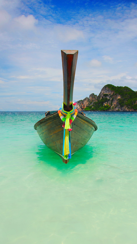 Unique Boat Design, Reflecting Thai Culture and Beauty screenshot