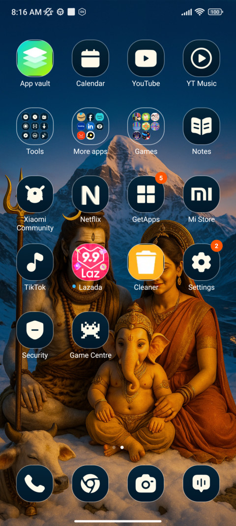 Divine Family screenshot