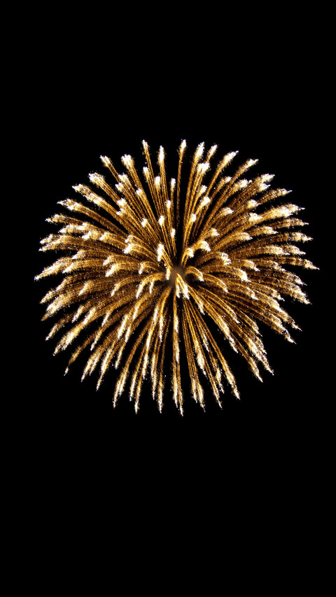 Fireworks towards the stars screenshot