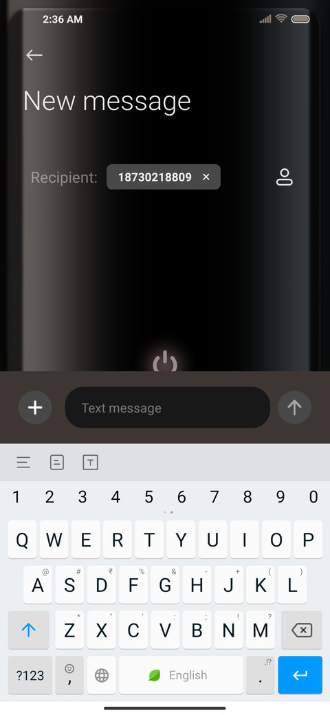 Minimalist mirror screenshot