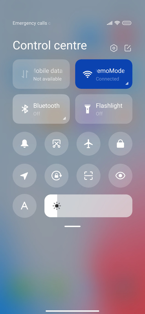 Red and blue screenshot