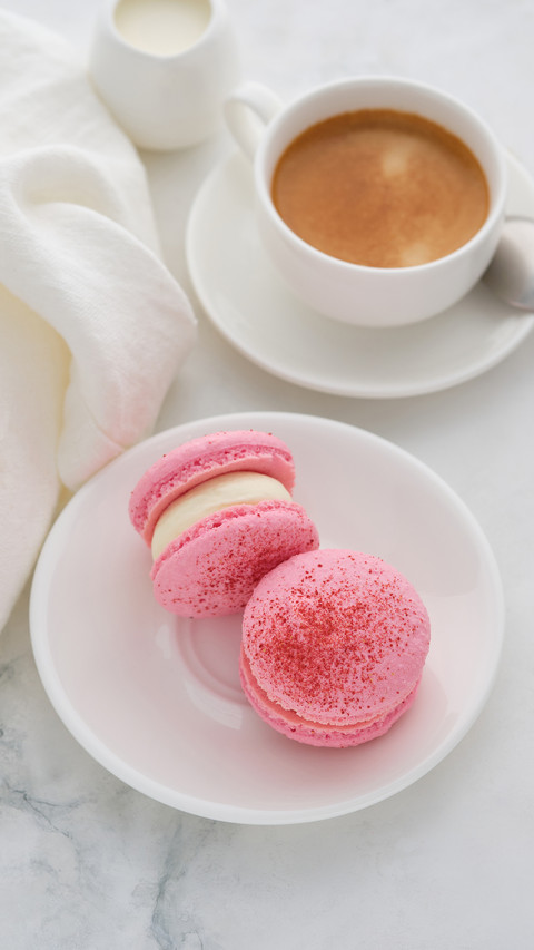 Americano and Strawberry macarons for a French breakfast screenshot