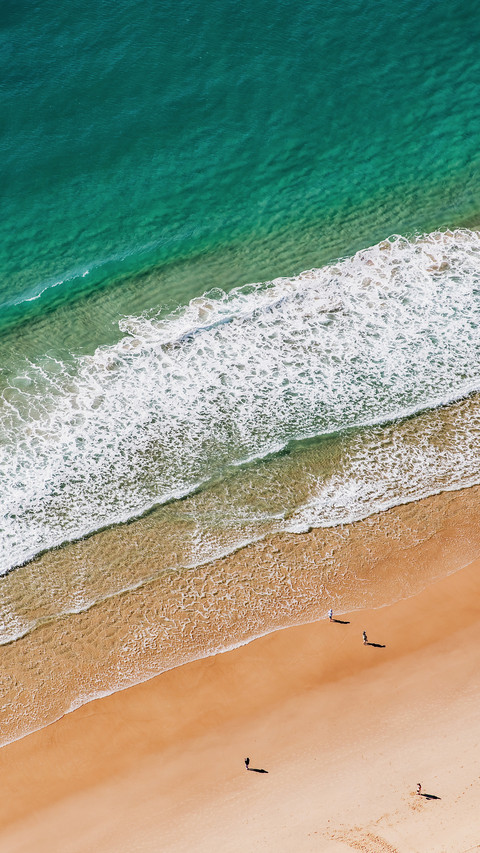 The marine scenery of the gold coast screenshot