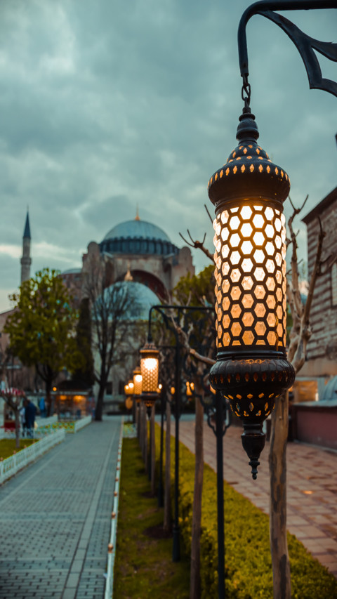 Mosque outdoor screenshot