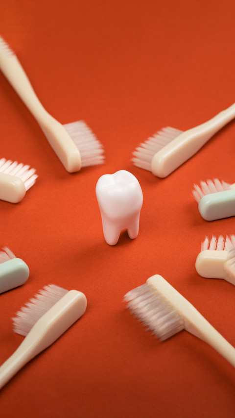 Missing teeth must be filled to prevent eight major harms screenshot