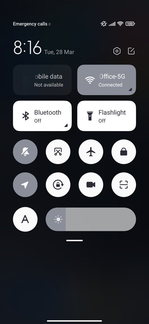 Gray screenshot