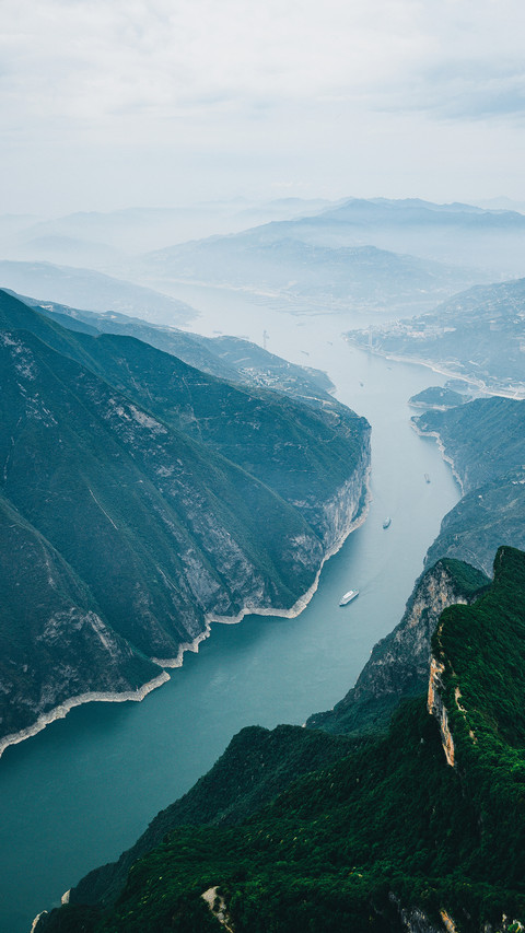 The magnificent project on the yangtze river in china screenshot