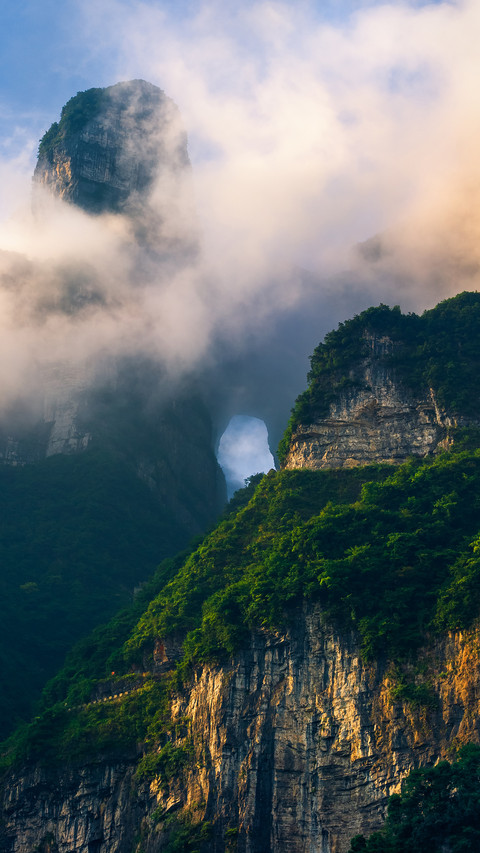 Infinite Scenery at Dangerous Peak 5 screenshot
