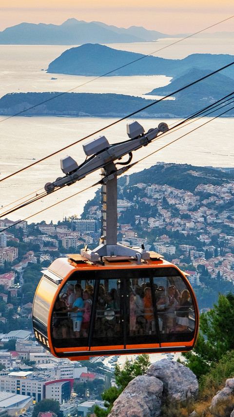 Mountain cable car-03 screenshot