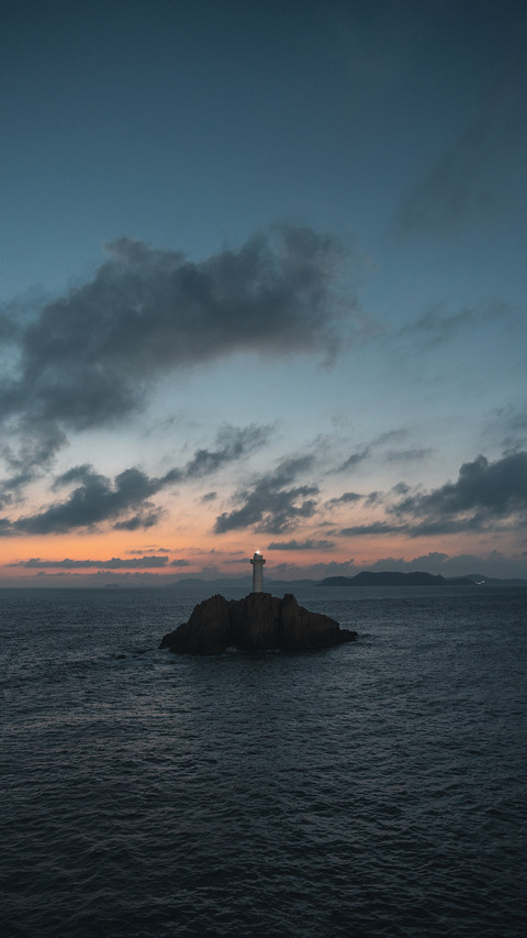 Twilight Lighthouse screenshot