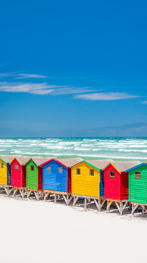 Famous colorful beach houses in Muizenberg screenshot