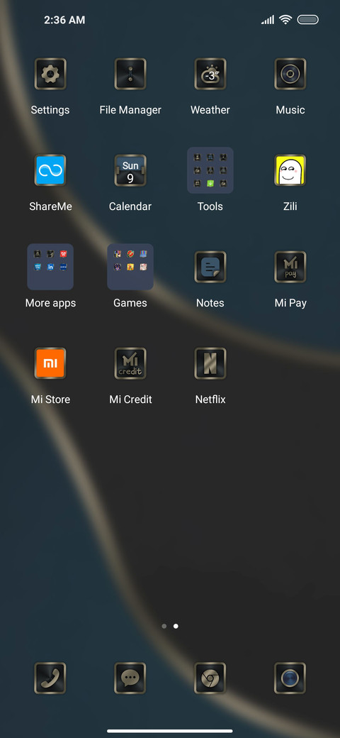 Black gold clock screenshot