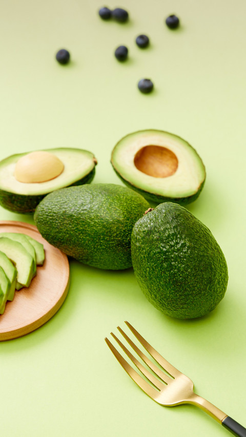 How to distinguish between raw and ripe avocados screenshot