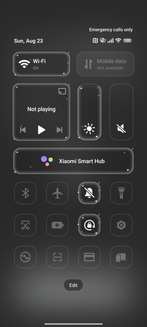 Simple Black screenshot