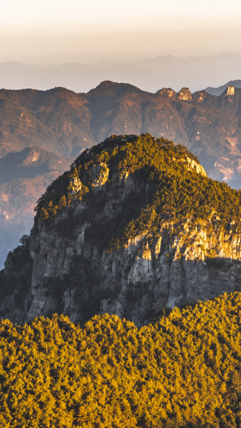 Scenery of Prince Peak at Langguang Ridge screenshot