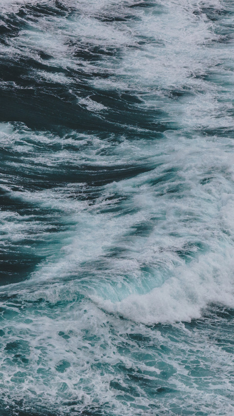 Waves and Storms screenshot