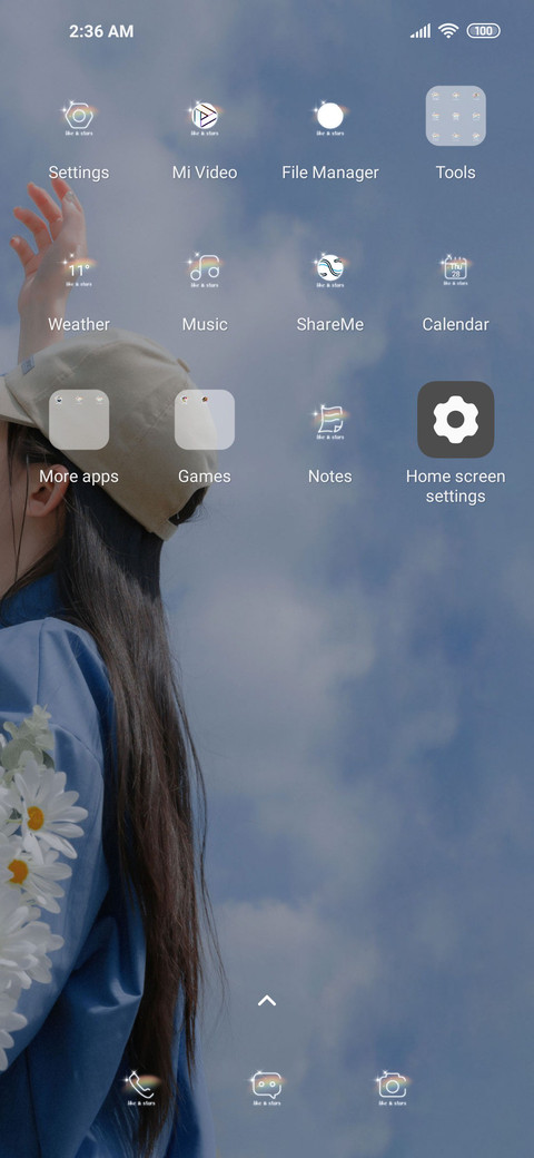 Girl hold flowers screenshot