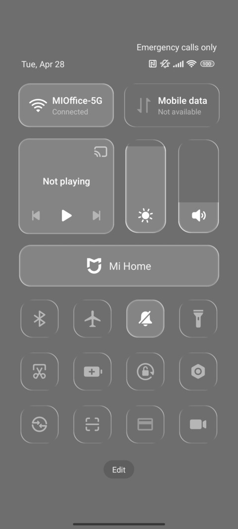 Grey 26 screenshot
