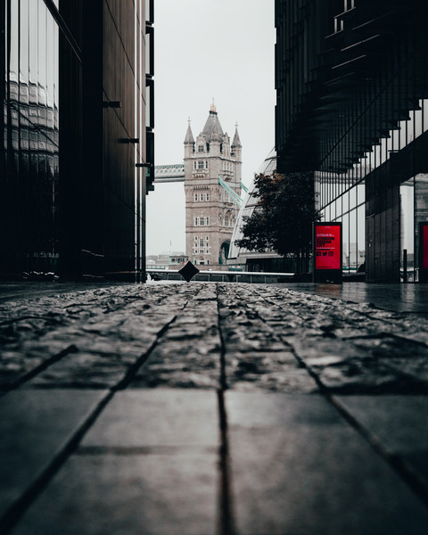 London B1 screenshot