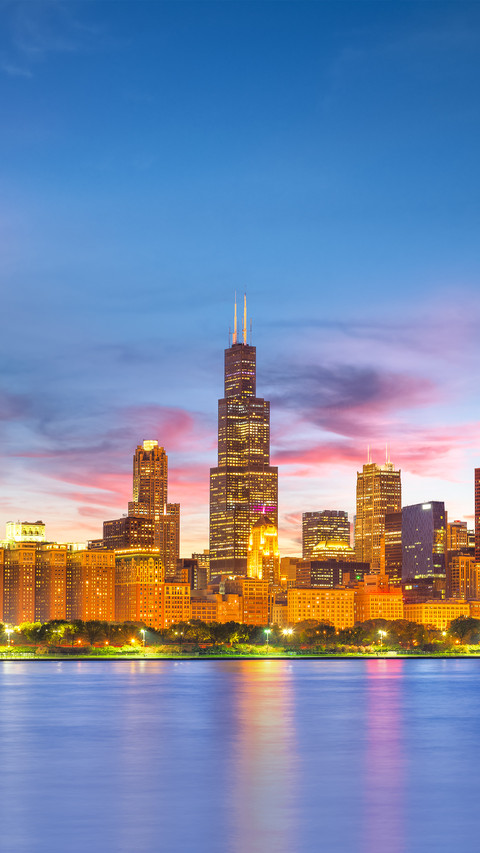 Usa Downtown Skyline from Lake Michigan at Dusk screenshot