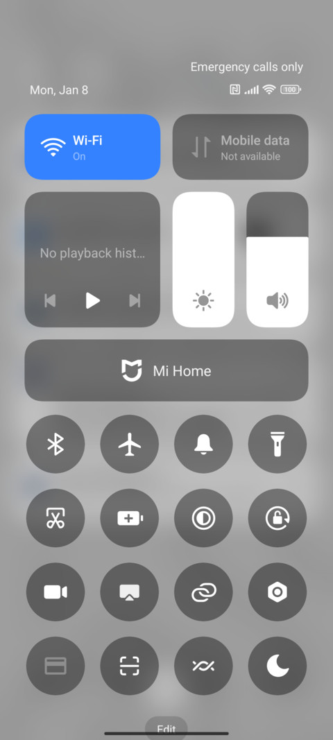 Black and white screenshot
