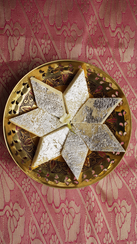 Indian sweets in star shape screenshot