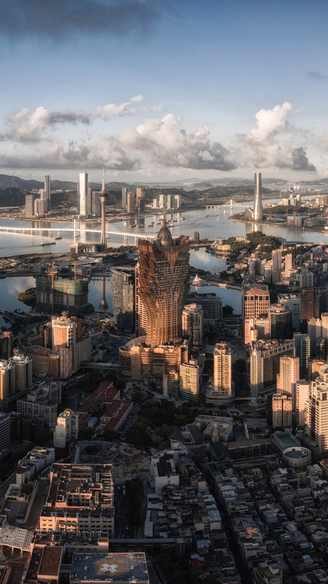 The morning light of macao is just beginning to appear screenshot