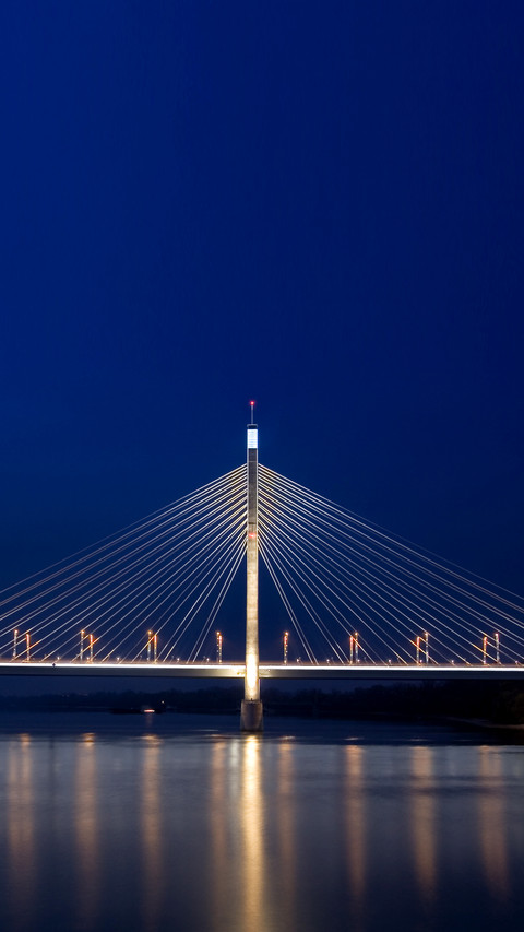 The Megyeri bridge, Hungary's newest and largest bridge screenshot