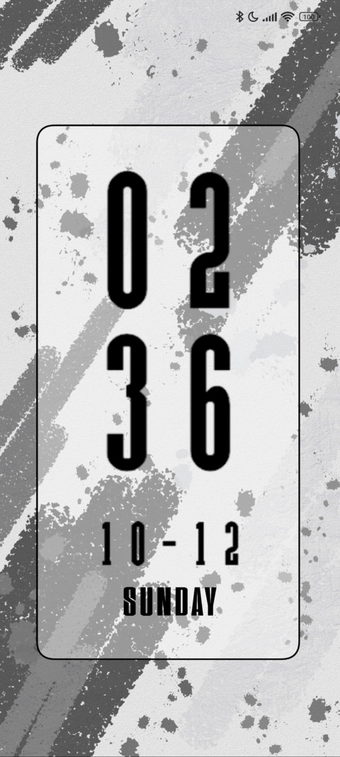 Black and white  screenshot