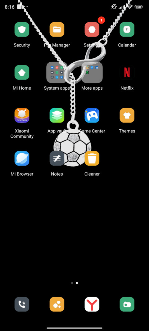 Soccer Necklace screenshot