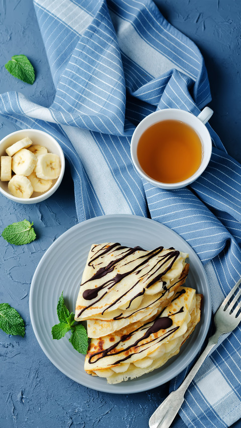 Learn how to make French pancakes 05 screenshot