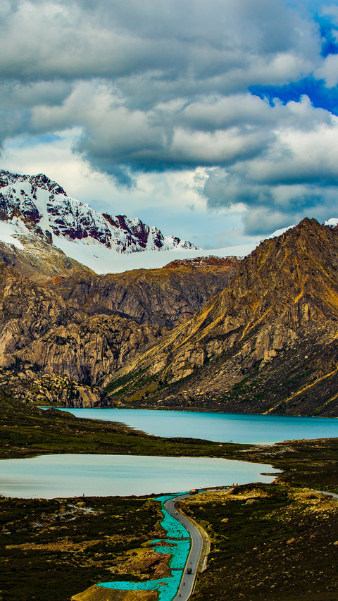 Sister lakes of haizi mountain screenshot