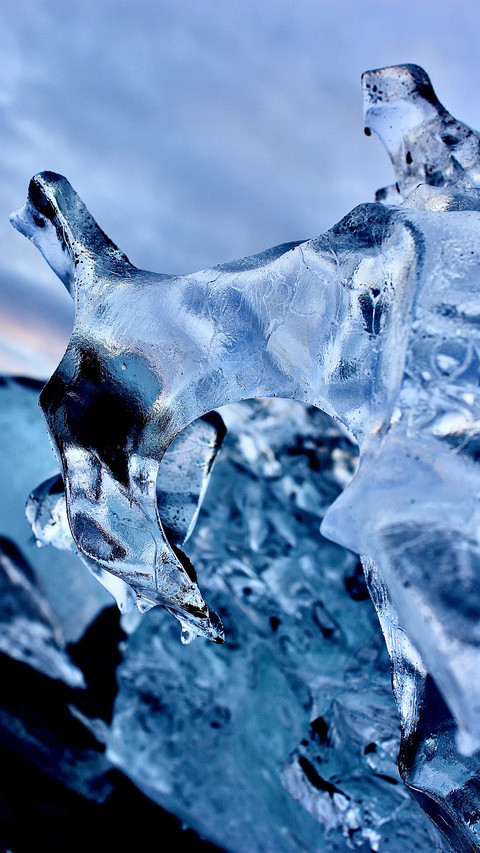 Crystal glacier ice screenshot