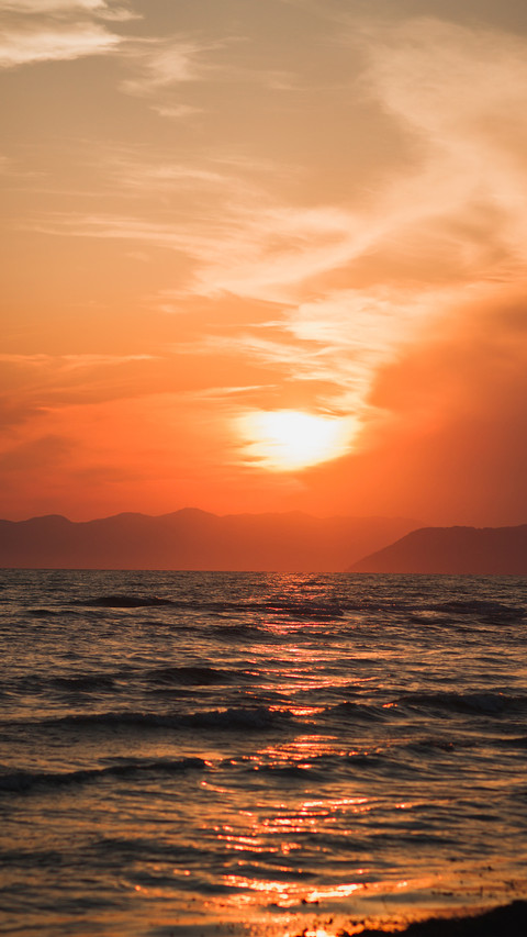 Evening by the seaside screenshot