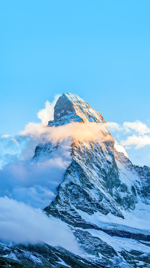 Landscape of Matterhorn mountain range of The Alps screenshot